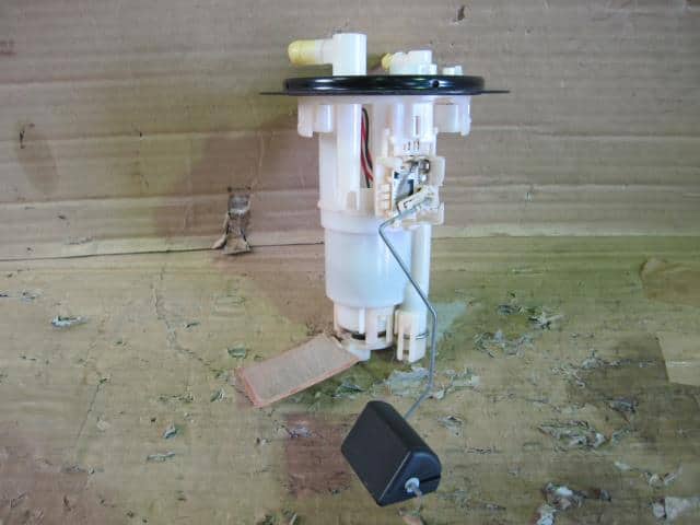 Fuel Pump SUBARU Pleoplus 2014 DBA-LA3 — photo 2