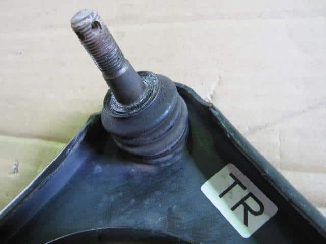 Front Right Upper Control Arm TOYOTA Crown 2008 DBA-GRS200 — photo 2