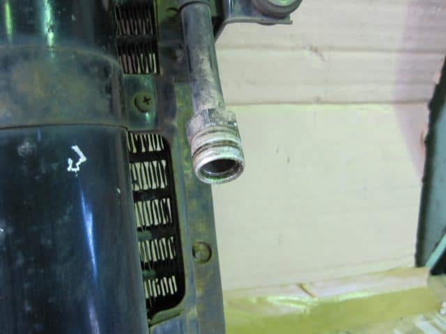 Condenser TOYOTA Crown 1979 MS105 — photo 2