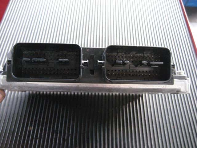 Engine Control Unit SUZUKI Swift 2005 DBA-ZC11S 3392063J02 — photo 3