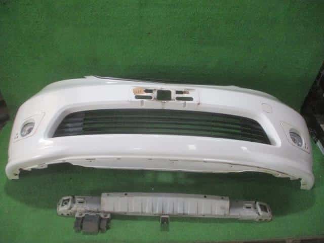 Front Bumper HONDA Elysion 2004 DBA-RR1 — photo 1