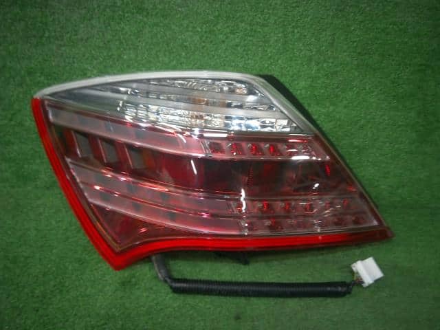 Left Tail Light HONDA Legend 2009 DBA-KB2 — photo 1