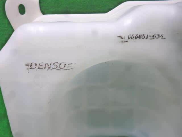 Windshield Washer Tank HONDA N BOX 2017 DBA-JF4 76841TTAJ01 — photo 4