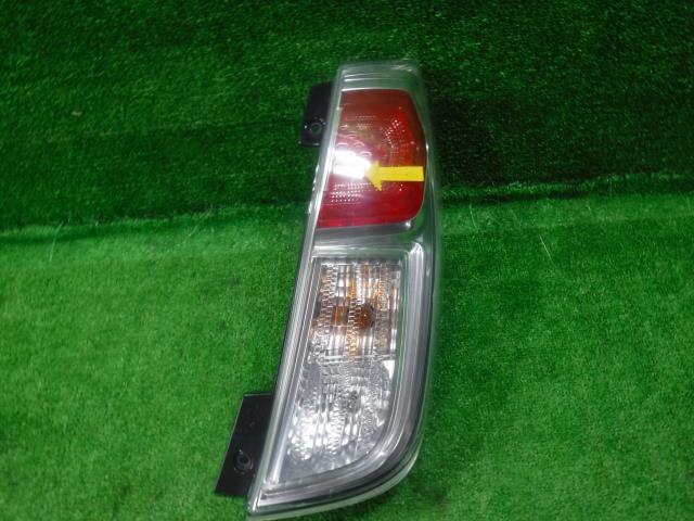 Right Tail Light NISSAN Dayz roox 2017 DBA-B21A — photo 3