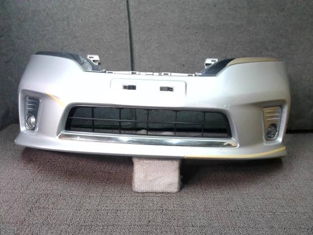 Front Bumper NISSAN Serena 2012 DAA-HFC26 — photo 1