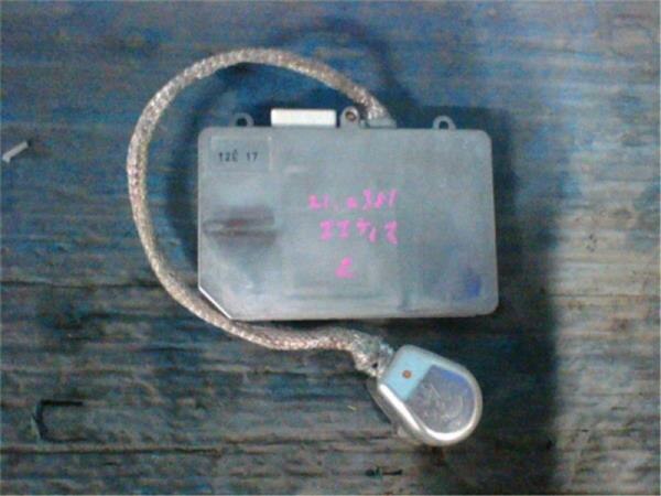 HID Control TOYOTA Estima 2004 UA-ACR30 — photo 2