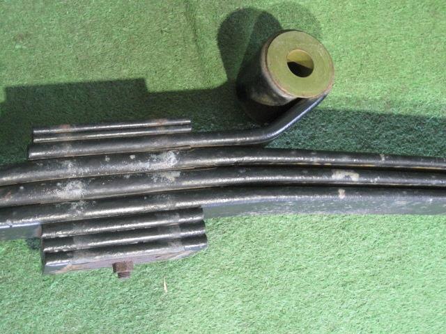 Front Right Leaf Spring Assembly TOYOTA Toyoace 2011 SJG-XKU710 — photo 4