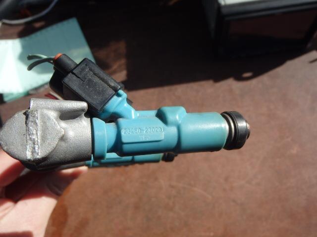 Injector TOYOTA Ractis 2007 DBA-SCP100 — photo 3