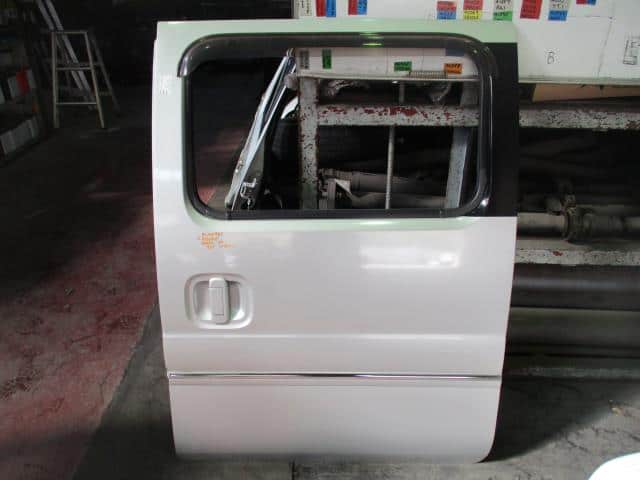 Rear Left Door Assembly SUZUKI Every 2002 GH-DA62W — photo 1