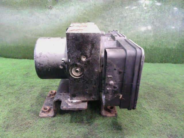 ABS Actuator Mitsubishi Fuso 2012 TKG-FEB50 MK530714 — photo 1