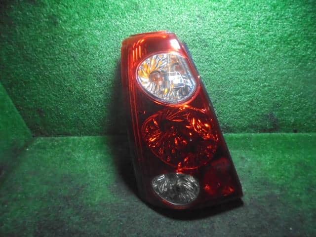 Left Tail Light SUBARU Pleo 2004 TA-RA1 — photo 1