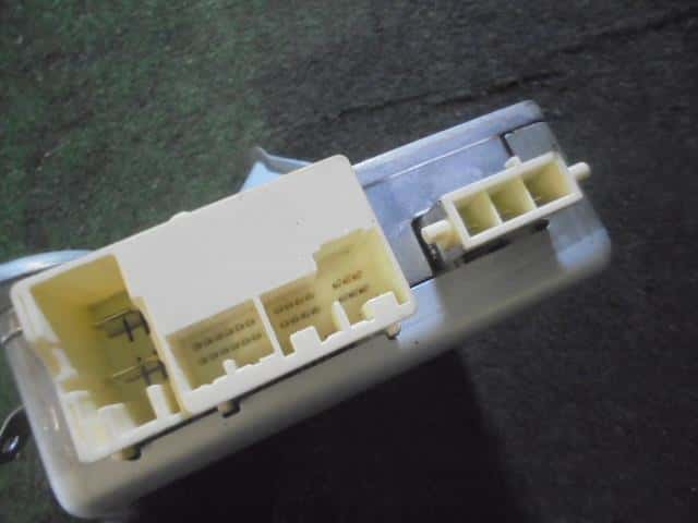 Power Steering Computer TOYOTA Alphard 2008 DBA-GGH20 — photo 3