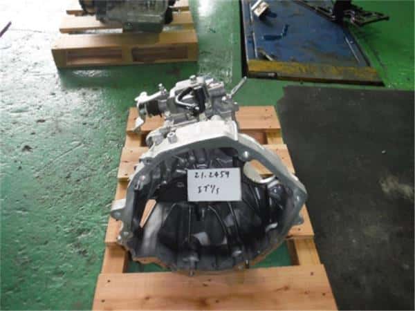 Automatic Transmission SUZUKI Every 2020 HBD-DA17V — photo 2