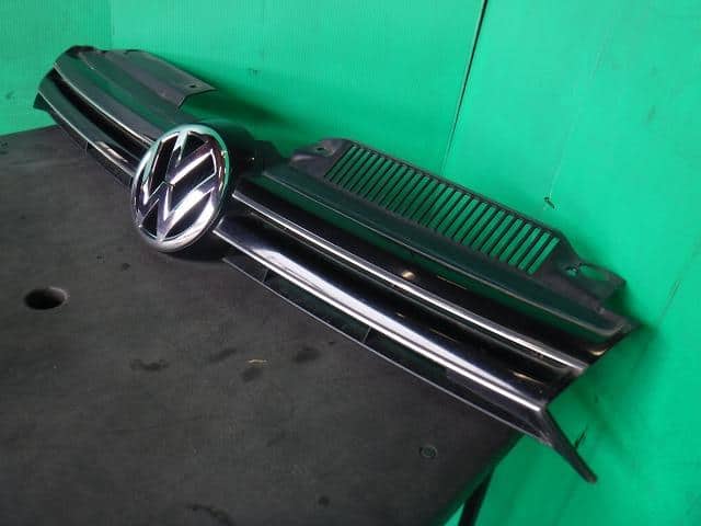 Radiator Grille VOLKSWAGEN Golf Variant 2013 DBA-1KCBZ — photo 2
