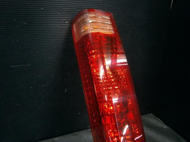 Left Tail Light TOYOTA OPA 2003 UA-ZCT10 — photo 5