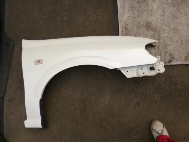 Right Fender Panel NISSAN Bluebird Sylphy 2001 UA-QG10 — photo 1