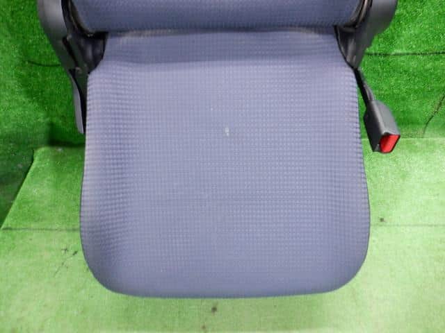 Driver's Seat SUZUKI Alto 2019 DBA-HA36S 8510774P30D2T — photo 3