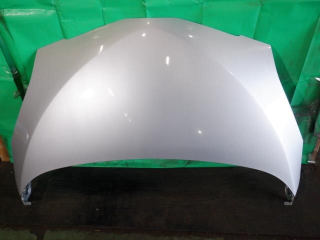 Bonnet Hood TOYOTA Ractis 2010 DBA-NCP100 — photo 1
