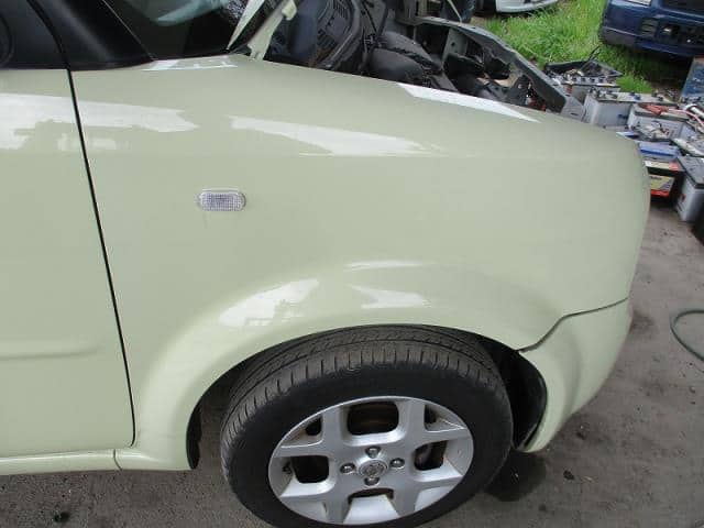 Right Fender Panel NISSAN Cube 2003 UA-BZ11 — photo 1