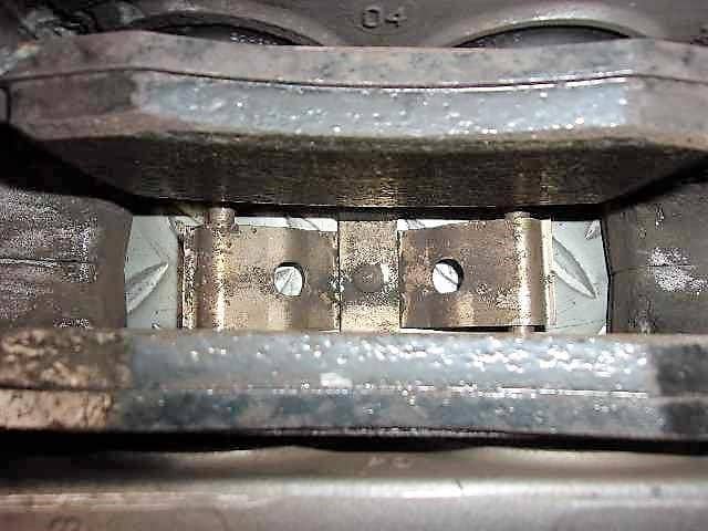 Rear Left Caliper VOLVO Volvo 60 series 2005 LA-RB5254A — photo 3