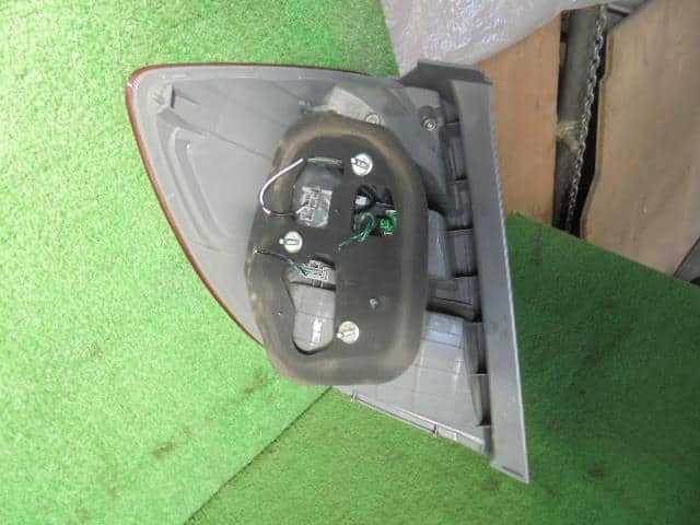 Right Tail Light HONDA Fit 2013 DBA-GE7 — photo 2