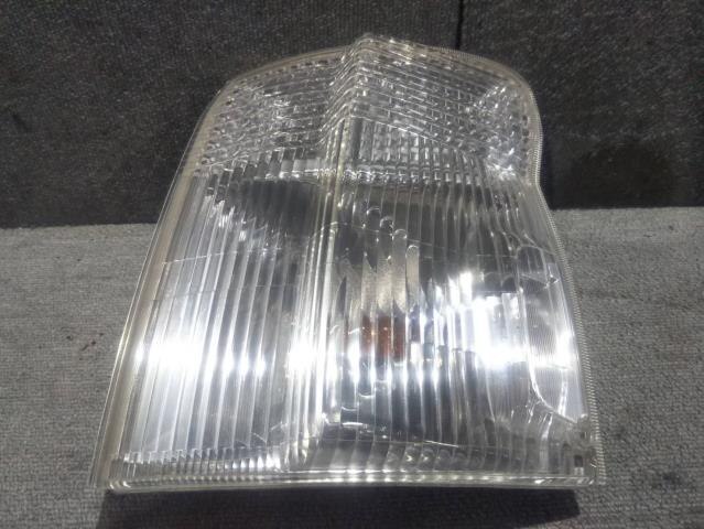 Left Side Marker Light NISSAN Caravan Van 2005 KR-VWME25 — photo 3