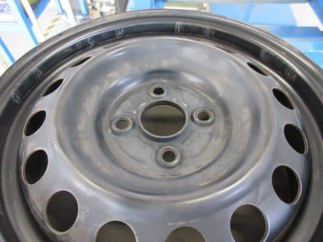 Wheel TOYOTA Aqua DAA-NHP10 — photo 7