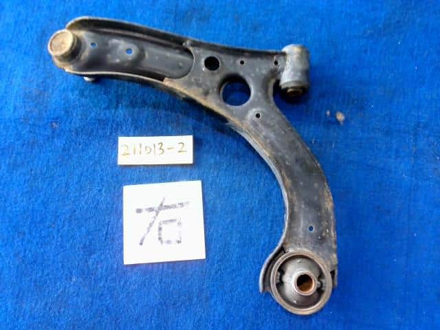Front Right Lower Control Arm DAIHATSU Tanto 2014 DBA-LA610S — photo 4