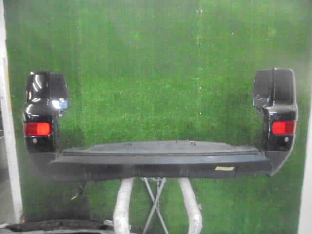 Rear Bumper Assembly MITSUBISHI Outlander 2005 DBA-CW5W — photo 1