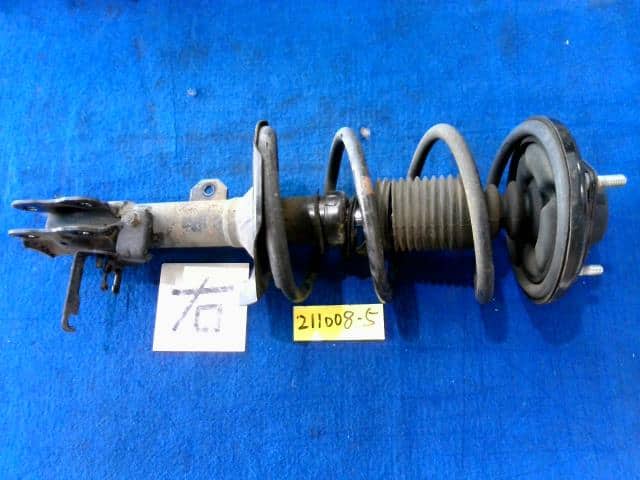 Front Right Strut MITSUBISHI Galant Fortis 2014 DBA-CY6A — photo 1