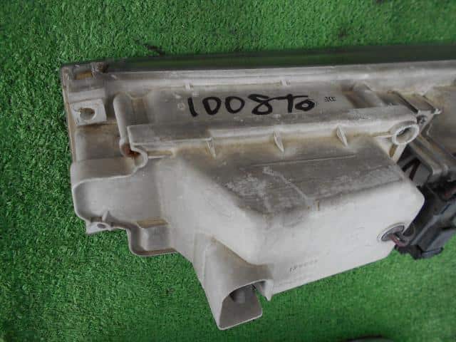 Right Fog Light NISSAN Gloria 1992 E-PY32 B61500P400 — photo 4