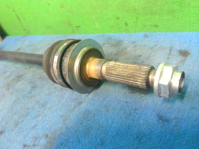 Rear Left Drive Shaft SUBARU Forester 2012 DBA-SH5 28421SC021 — photo 3