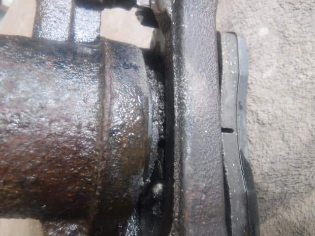 Front Right Caliper SUBARU Pleo 2004 LE-RV2 — photo 3