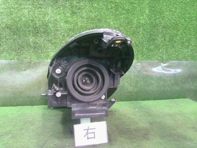 Right Headlight NISSAN March 2004 UA-AK12 — photo 2