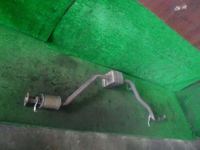 Rear Muffler HONDA Step Wagon 2014 DBA-RK6 — photo 3