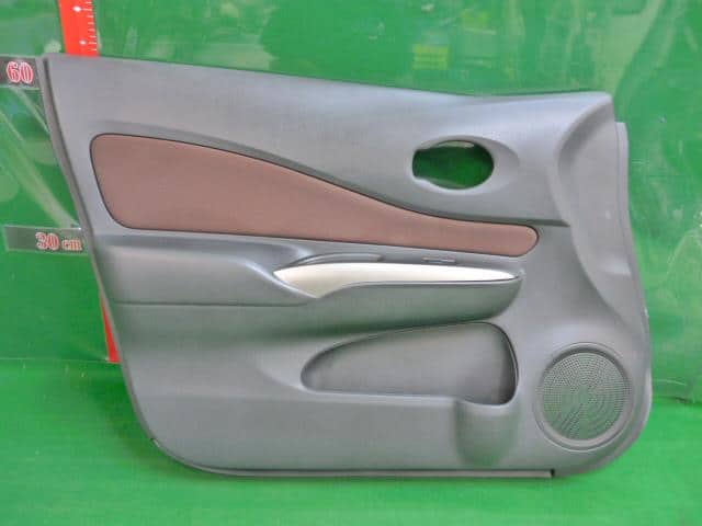 Front Left Door Trim NISSAN Note 2017 DAA-HE12 — photo 1