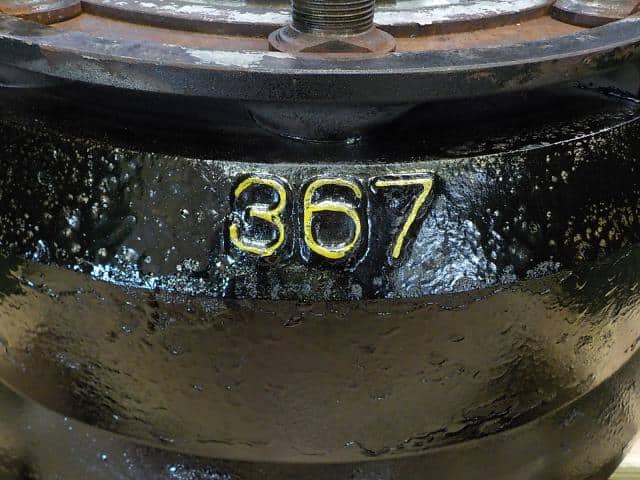 Front Right Hub Drum Assembly ISUZU ISUZU LARGESIZE CAR 2002 KL-CYJ23W3Z — photo 2