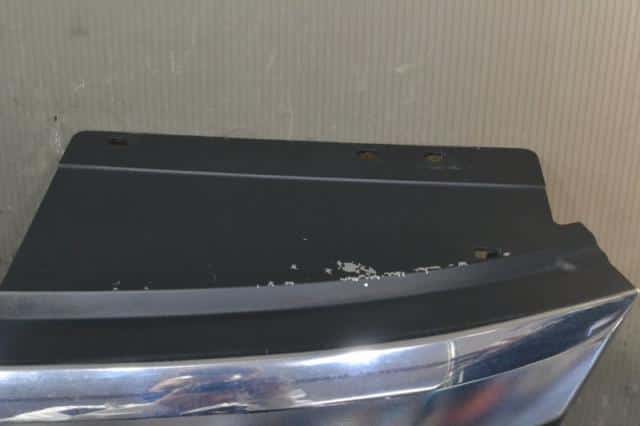Radiator Grille NISSAN Serena 2011 DBA-FC26 — photo 4