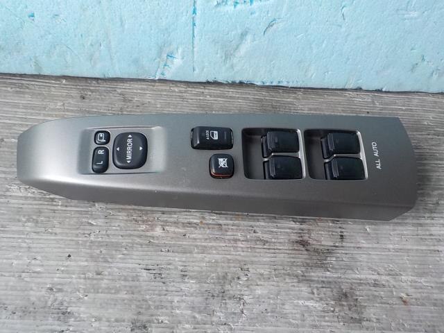 Power Window Switch TOYOTA Prius 2008 DAA-NHW20 — photo 1