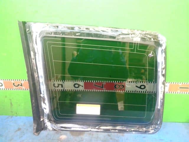Door Windshield MITSUBISHI Delica D5 2009 DBA-CV5W 6121A202 — photo 5