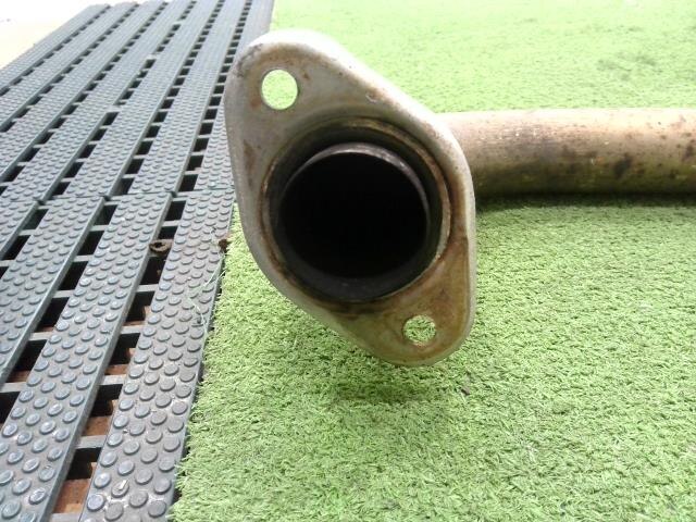 Front Exhaust Pipe TOYOTA Sienta 2018 DBA-NCP175G 1742021350 — photo 3