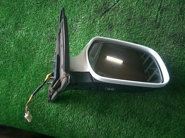 Right Side Mirror NISSAN Cedric 2000 GH-HY34 — photo 2