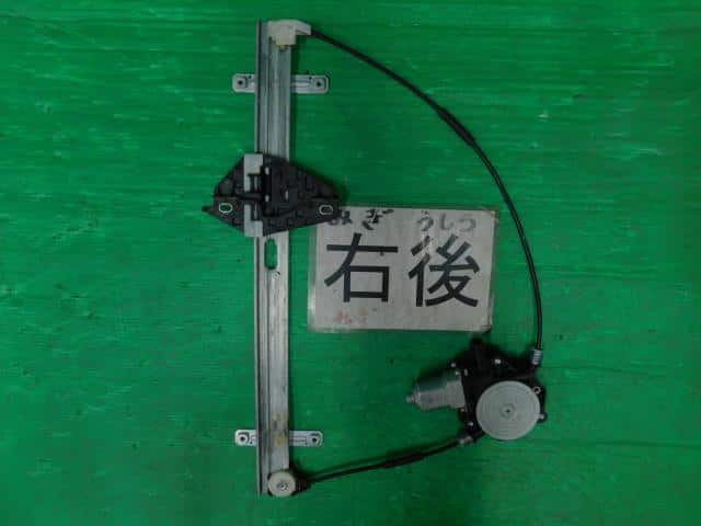 Rear Right Door Regulator HONDA Step Wagon 2009 DBA-RK5 — photo 1