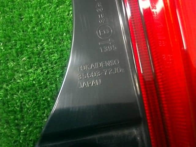 Right Tail Light SUZUKI Alto 2008 CBA-HA24S 3565072J00 — photo 3