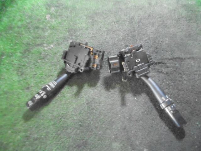 Combination Switch TOYOTA Estima 2002 TA-ACR30 — photo 1