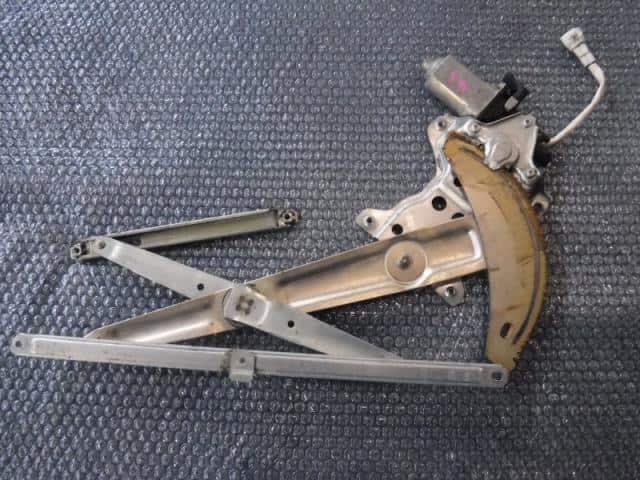 Front Left Door Regulator SUZUKI Jimny 2006 ABA-JB23W 8340281A10 — photo 2
