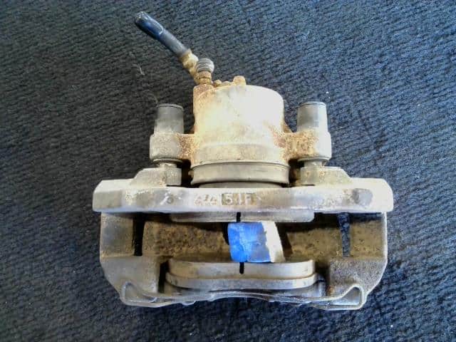 Front Left Caliper MAZDA Premacy 2005 DBA-CREW BPYK3371XA — photo 2