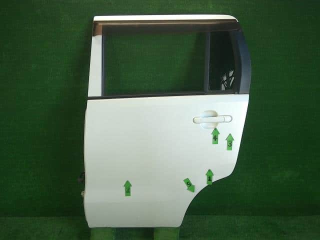 Rear Left Door Assembly SUZUKI Wagon R 2008 DBA-MH23S 6800470K00 — photo 1