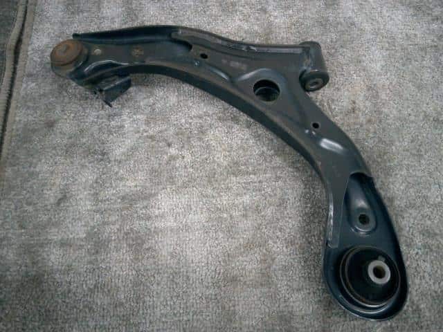 Front Right Lower Control Arm HONDA N BOX 2012 DBA-JF1 — photo 4