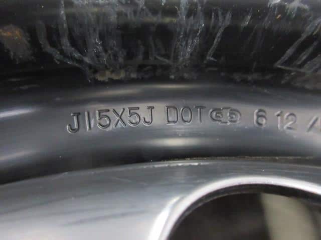 Wheel TOYOTA Aqua NHP10 — photo 8